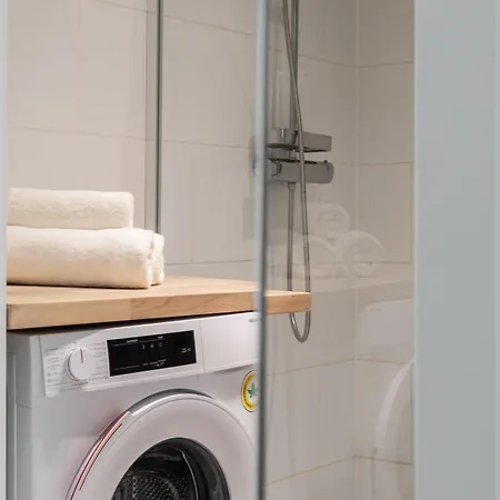 Daire Niedzialkowskiego 25 Stary Browar Center By Renters Prestige *